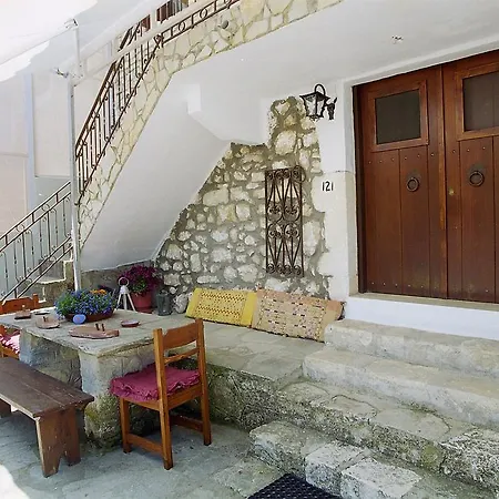 Ionian Lyre Guesthouses - Chord * Asprogerakata