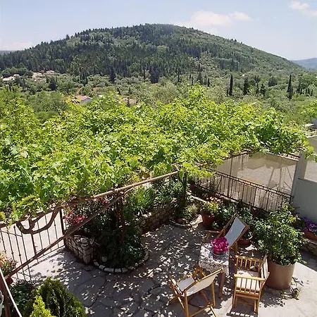 Ionian Lyre Guesthouses - Chord Asprogerakata