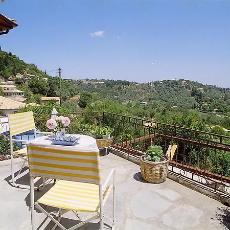 Ionian Lyre Guesthouses - Chord Asprogerakata